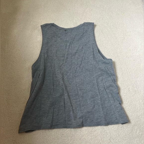 ivivva tank top! - Picture 2 of 4